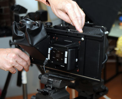 Medium Format Digital Camera Reviews on Medium Format Digital Camera Back On A Large Format 4x5 Inch Camera