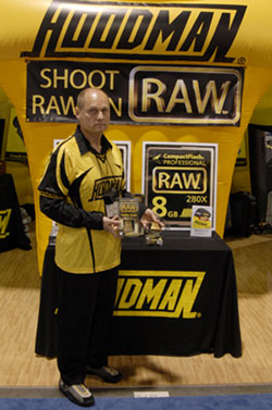 Hoodman booth PMA 07_02